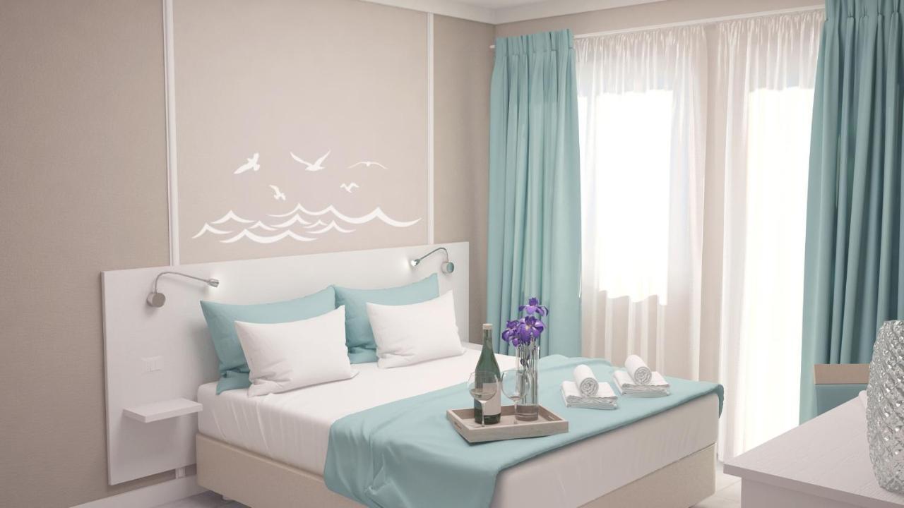 La Smeralda - Boutique Rooms And Breakfast Golfo Aranci Exteriör bild